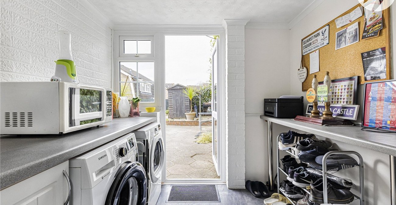 3 bedroom house for sale in Swanley | Robinson Jackson