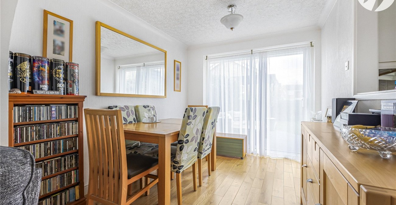 3 bedroom house for sale in Swanley | Robinson Jackson