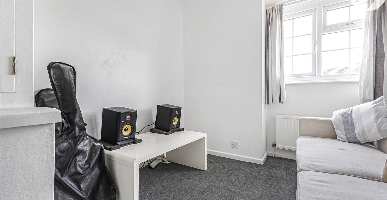 3 bedroom house for sale in Swanley | Robinson Jackson