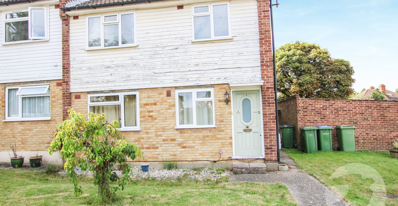 2 bedroom property for sale in New Eltham | Robinson Jackson