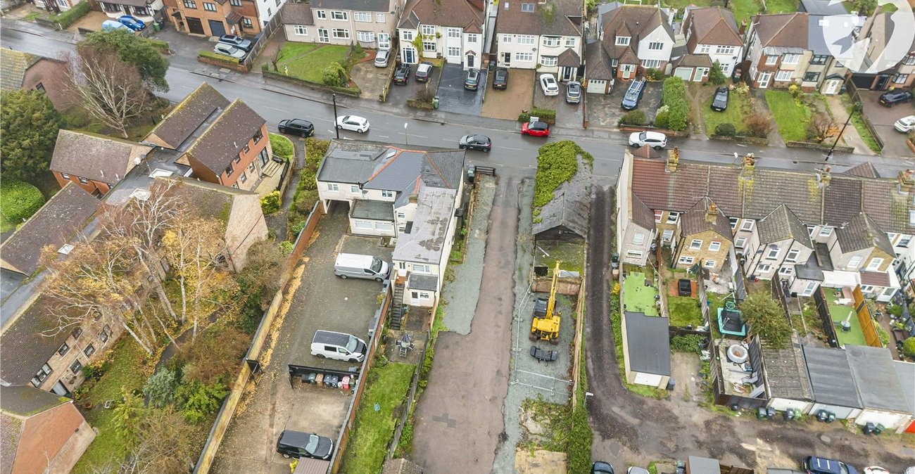 2 bedroom property for sale in Dartford | Robinson Jackson