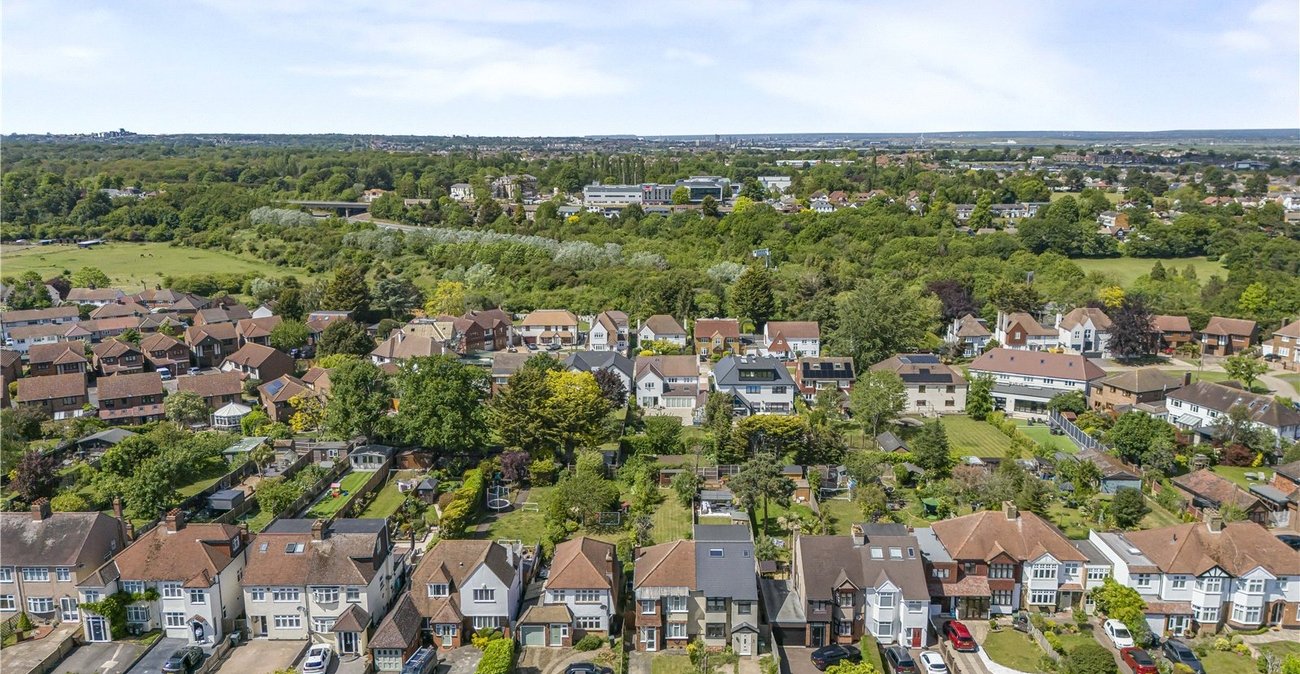 3 bedroom house for sale in Dartford | Robinson Jackson