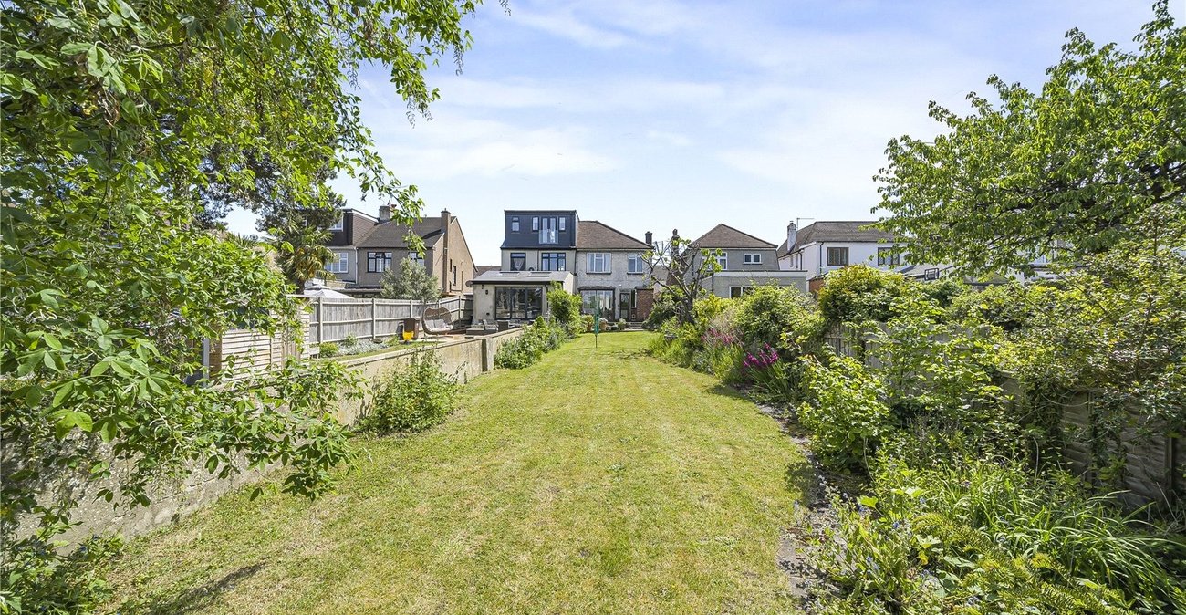 3 bedroom house for sale in Dartford | Robinson Jackson