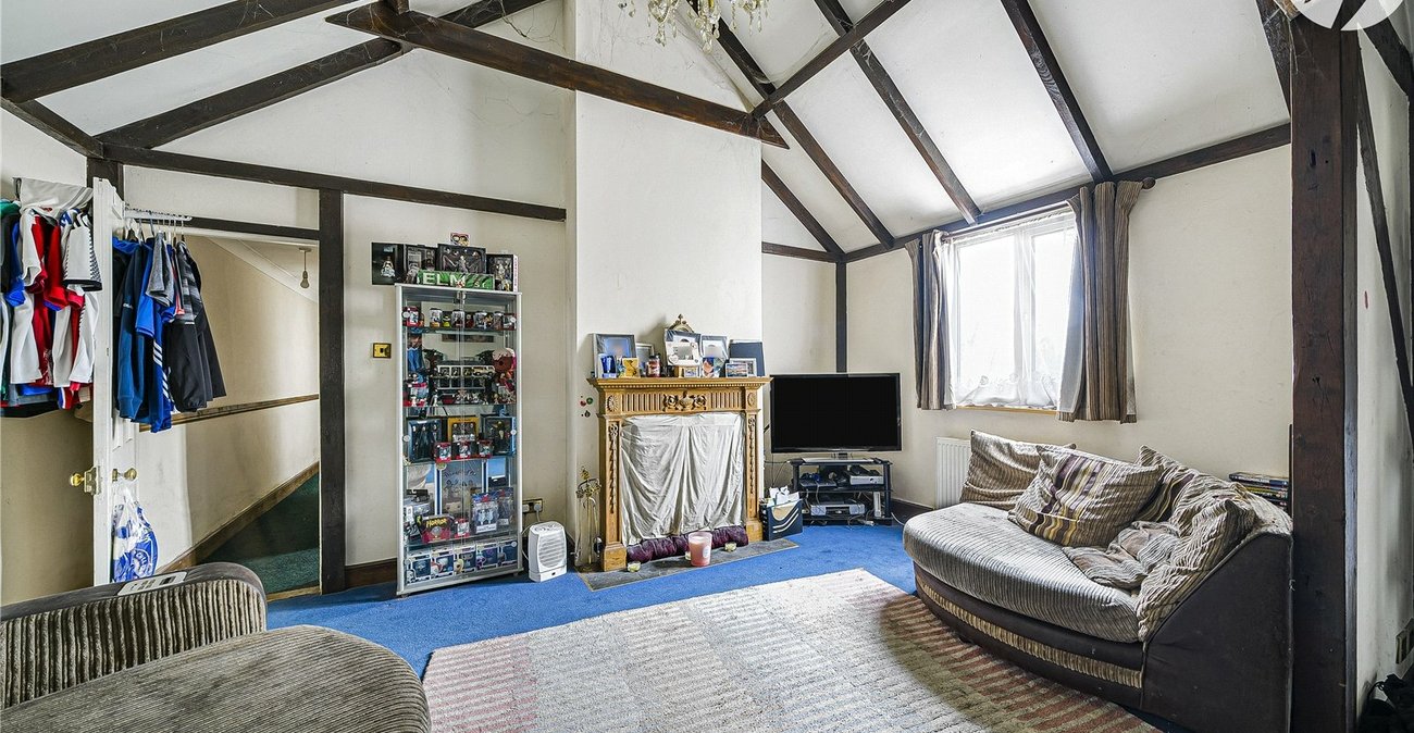 5 bedroom bungalow for sale in Wilmington | Robinson Jackson