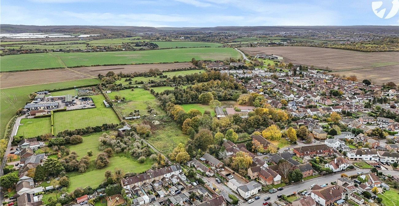 5 bedroom bungalow for sale in Wilmington | Robinson Jackson