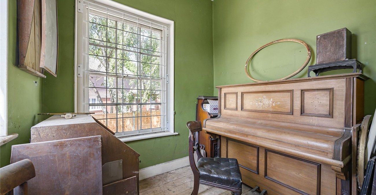 5 bedroom house for sale in Bexley | Robinson Jackson