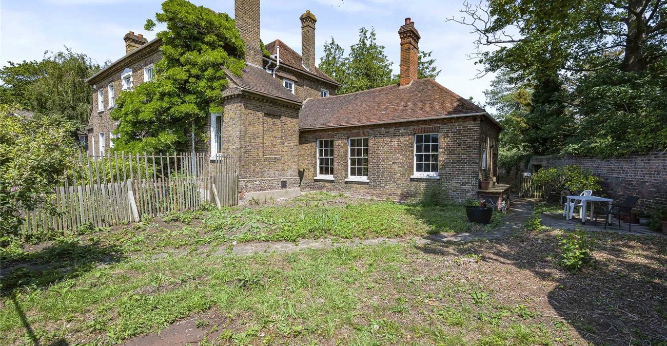 5 bedroom house for sale in Bexley | Robinson Jackson