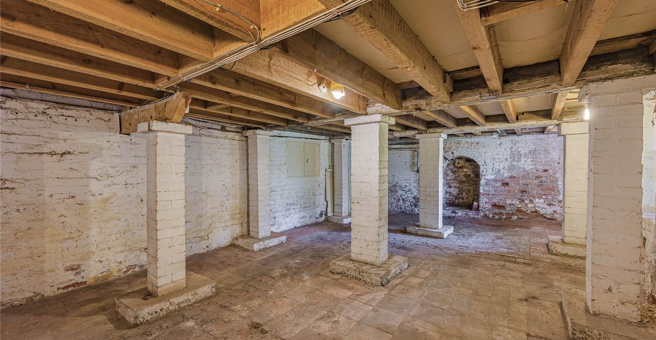 5 bedroom house for sale in Bexley | Robinson Jackson