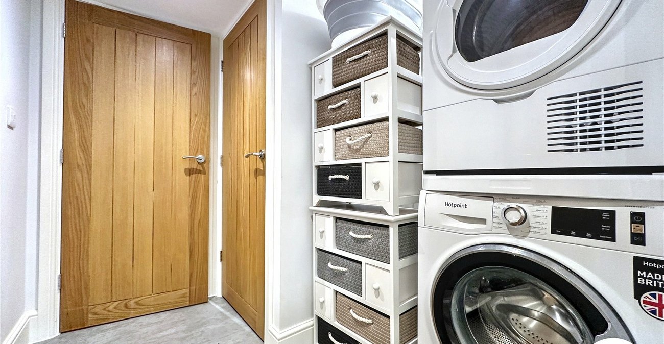 1 bedroom property for sale in Chatham | Robinson Michael & Jackson