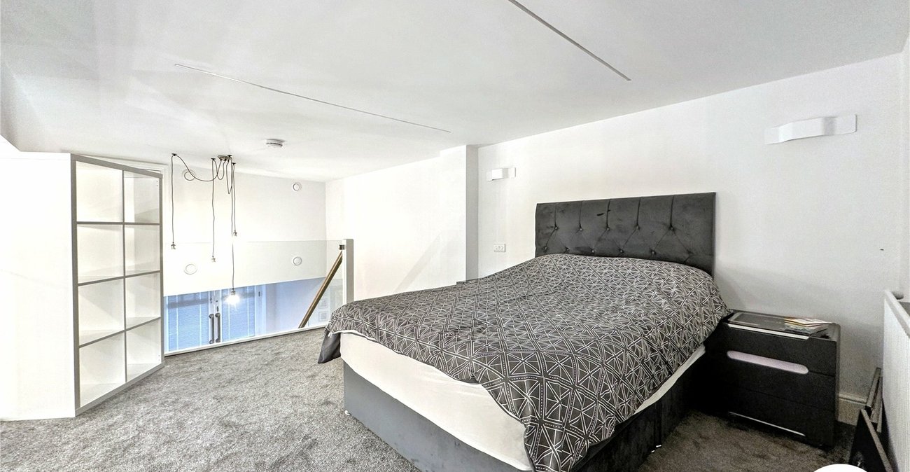 1 bedroom property for sale in Chatham | Robinson Michael & Jackson