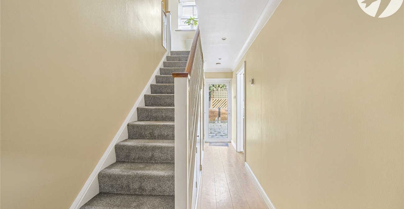 3 bedroom house for sale in Greenhithe | Robinson Jackson