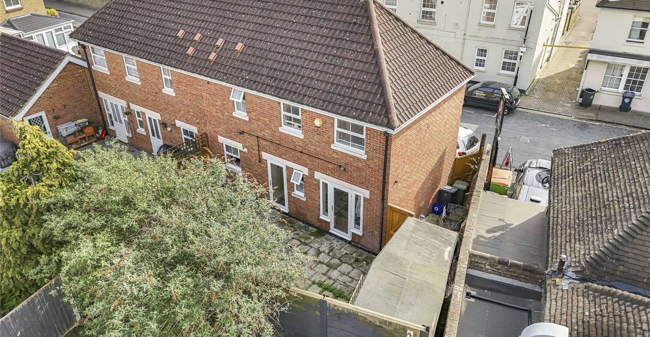 3 bedroom house for sale in Greenhithe | Robinson Jackson