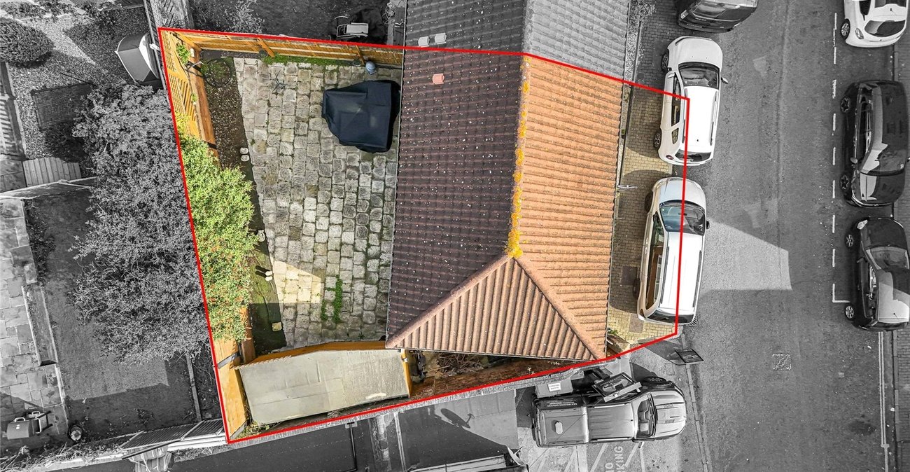 3 bedroom house for sale in Greenhithe | Robinson Jackson