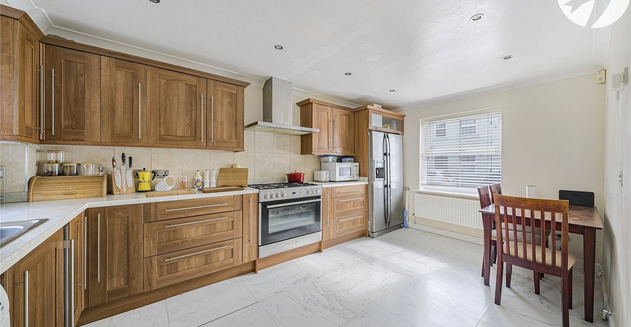 3 bedroom house for sale in Greenhithe | Robinson Jackson