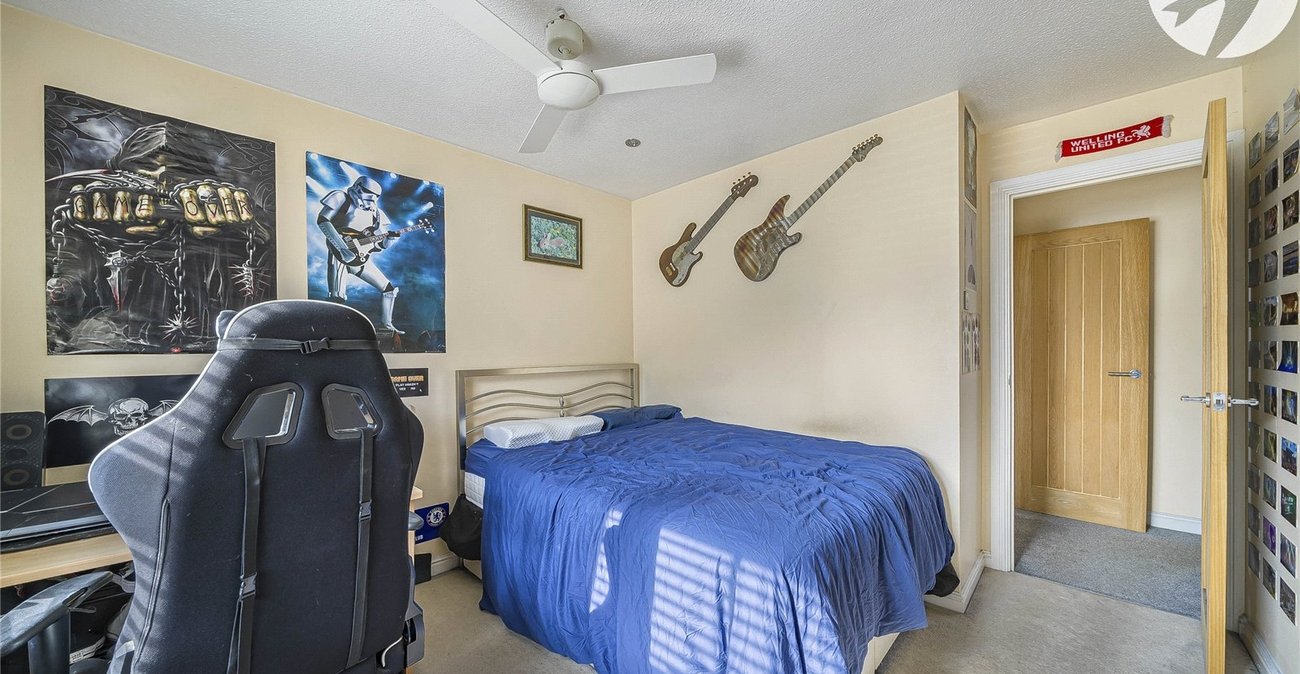 3 bedroom house for sale in Greenhithe | Robinson Jackson