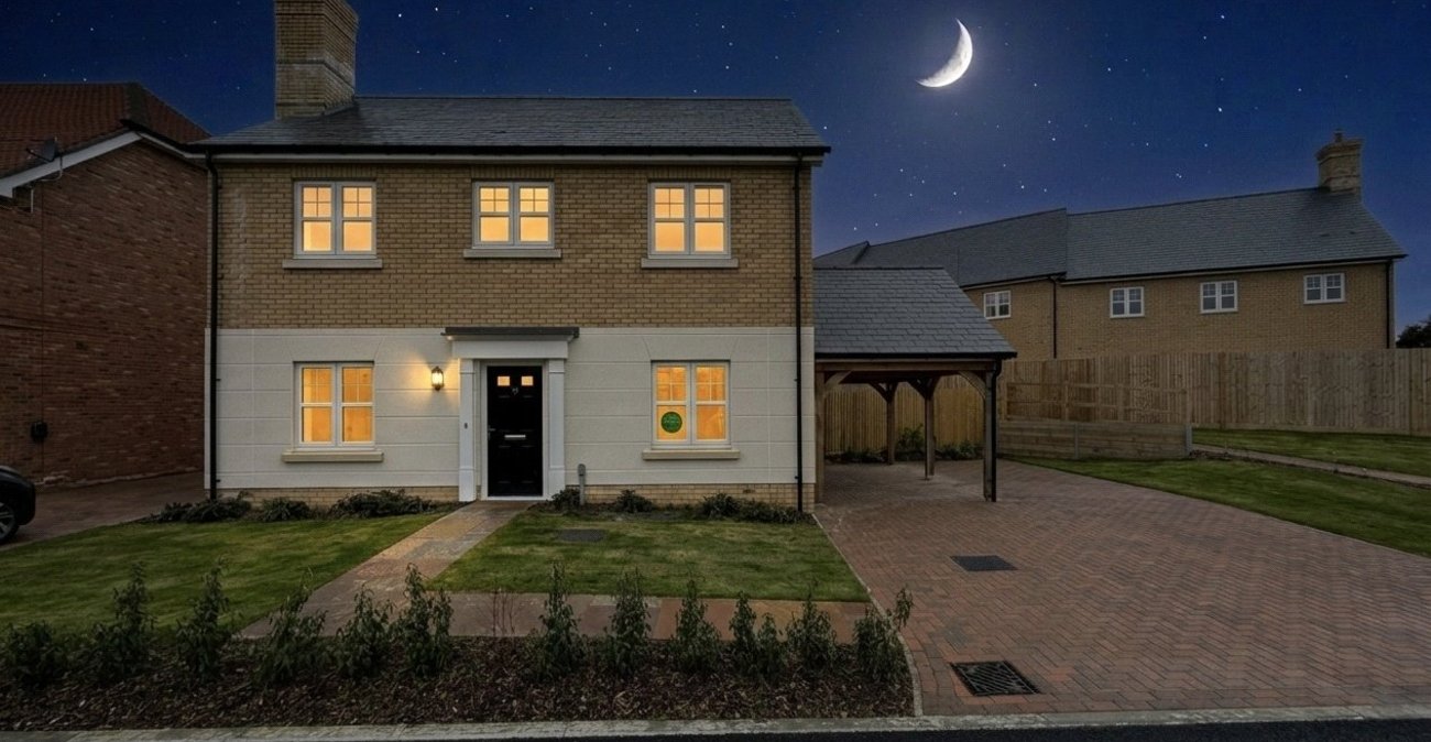 4 bedroom house for sale in Newington | Robinson Michael & Jackson