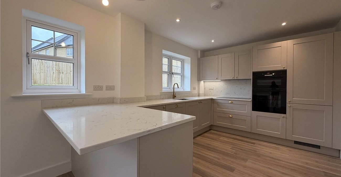 4 bedroom house for sale in Newington | Robinson Michael & Jackson