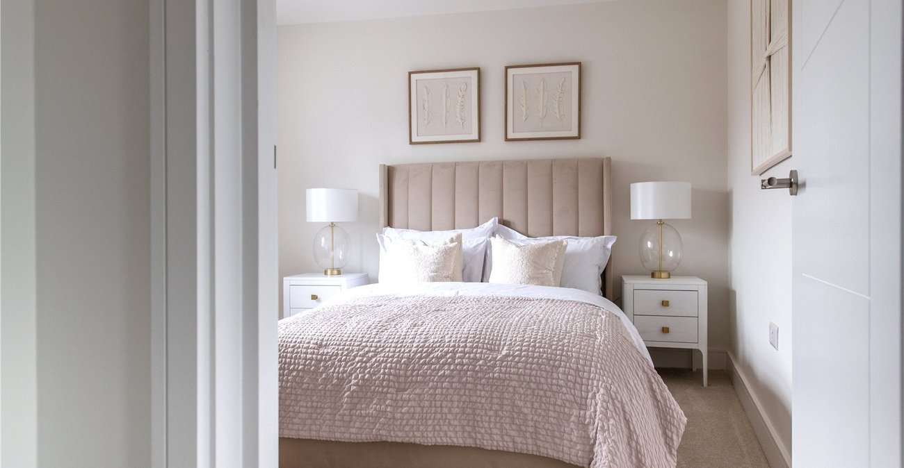 4 bedroom house for sale in Newington | Robinson Michael & Jackson