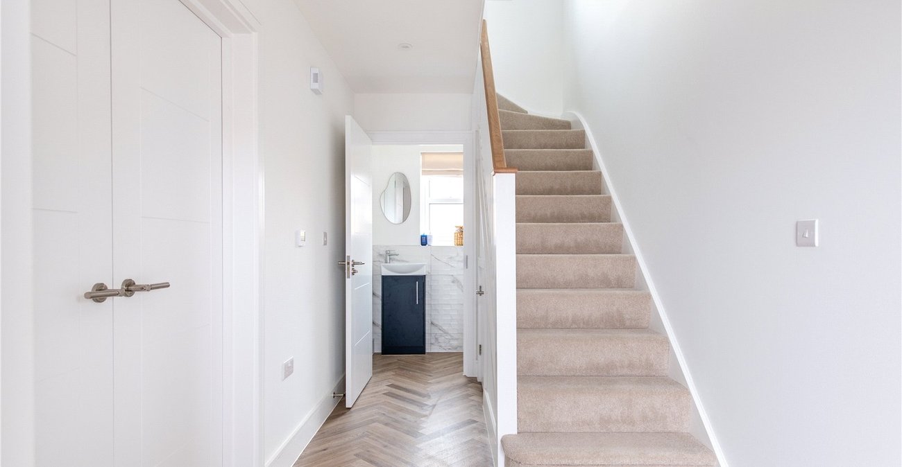 3 bedroom house for sale in Newington | Robinson Michael & Jackson