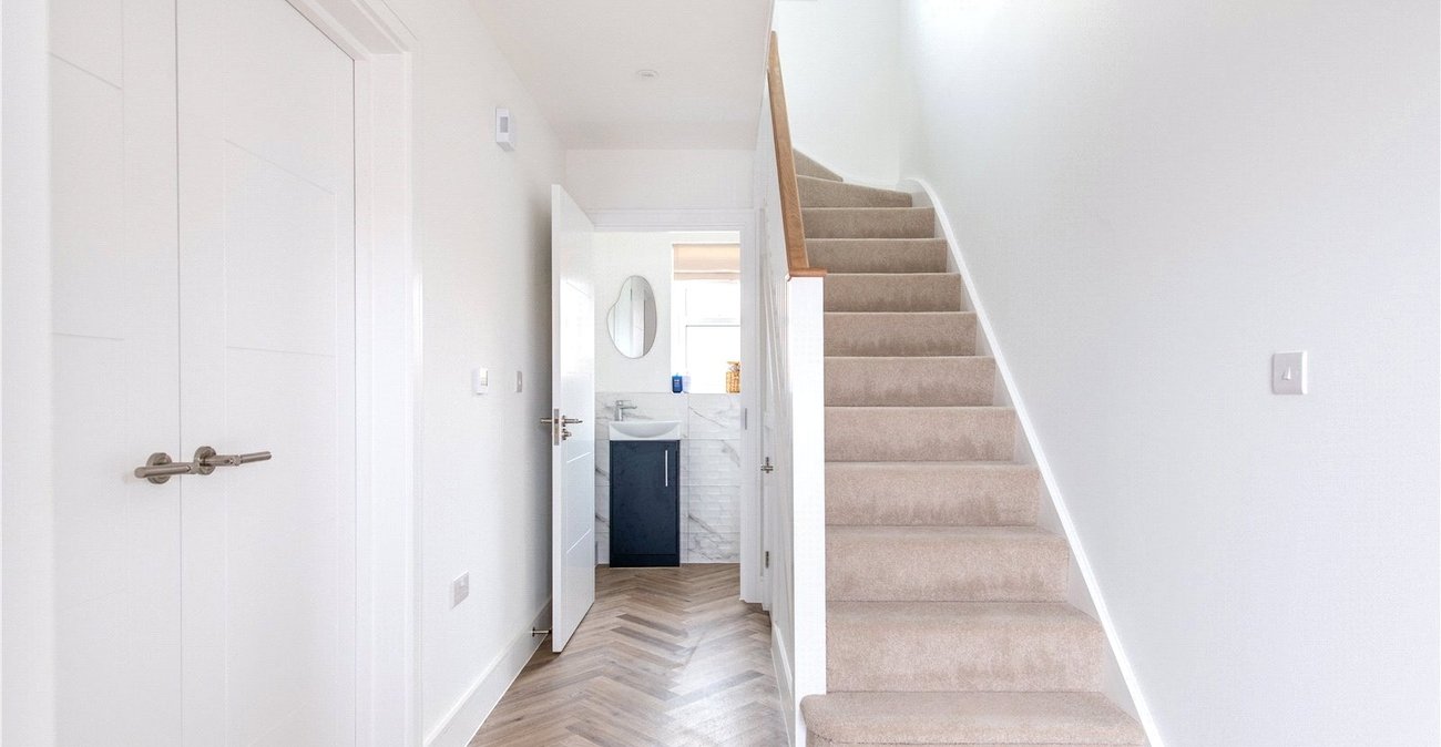 3 bedroom house for sale in Newington | Robinson Michael & Jackson