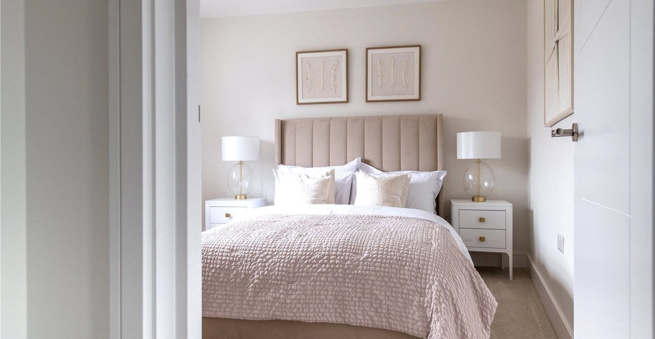 4 bedroom house for sale in Newington | Robinson Michael & Jackson