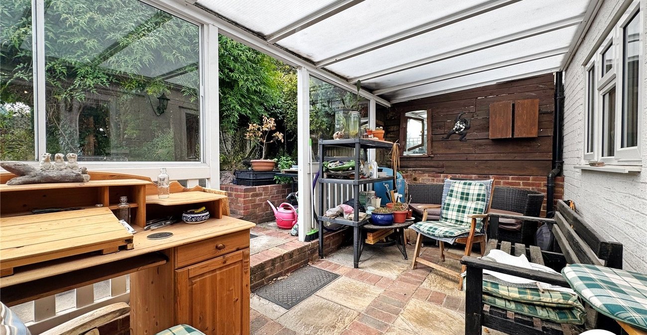 2 bedroom house for sale in Newington | Robinson Michael & Jackson
