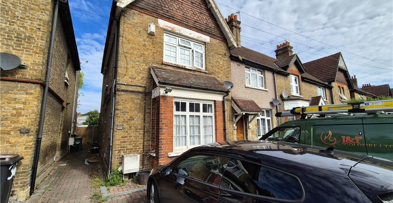 3 bedroom house for sale in Orpington | Robinson Jackson