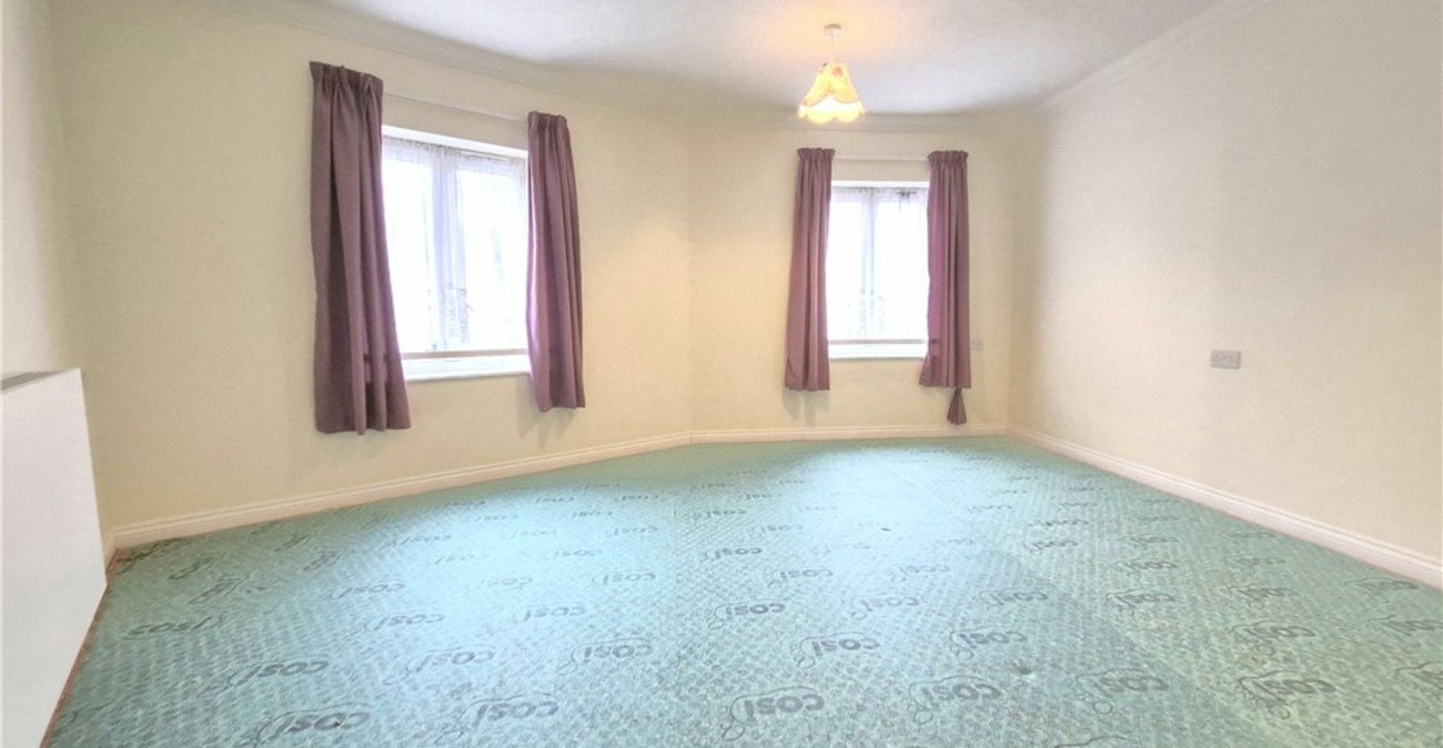 2 bedroom property for sale in Orpington | Robinson Jackson