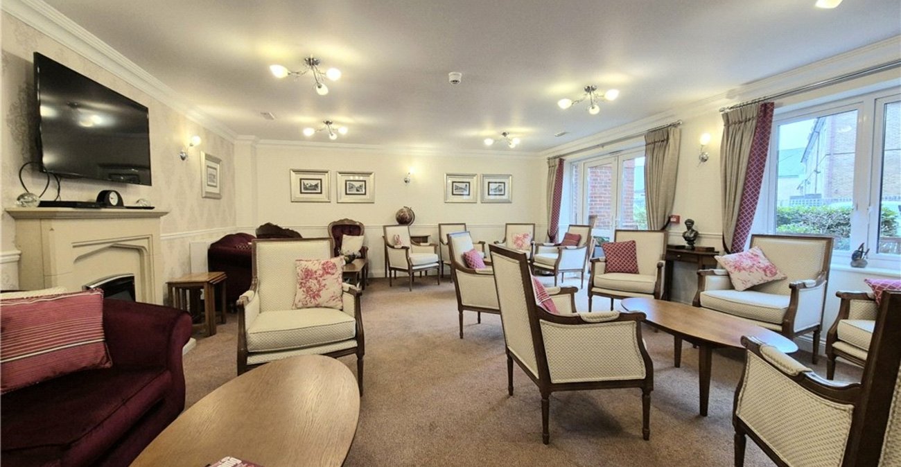 2 bedroom property for sale in Orpington | Robinson Jackson