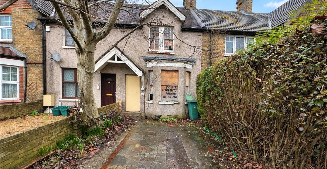 1 bedroom house for sale in Orpington | Robinson Jackson