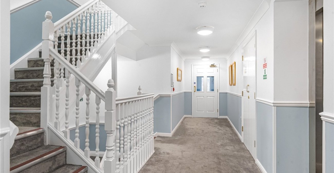 1 bedroom property for sale in Orpington | Robinson Jackson