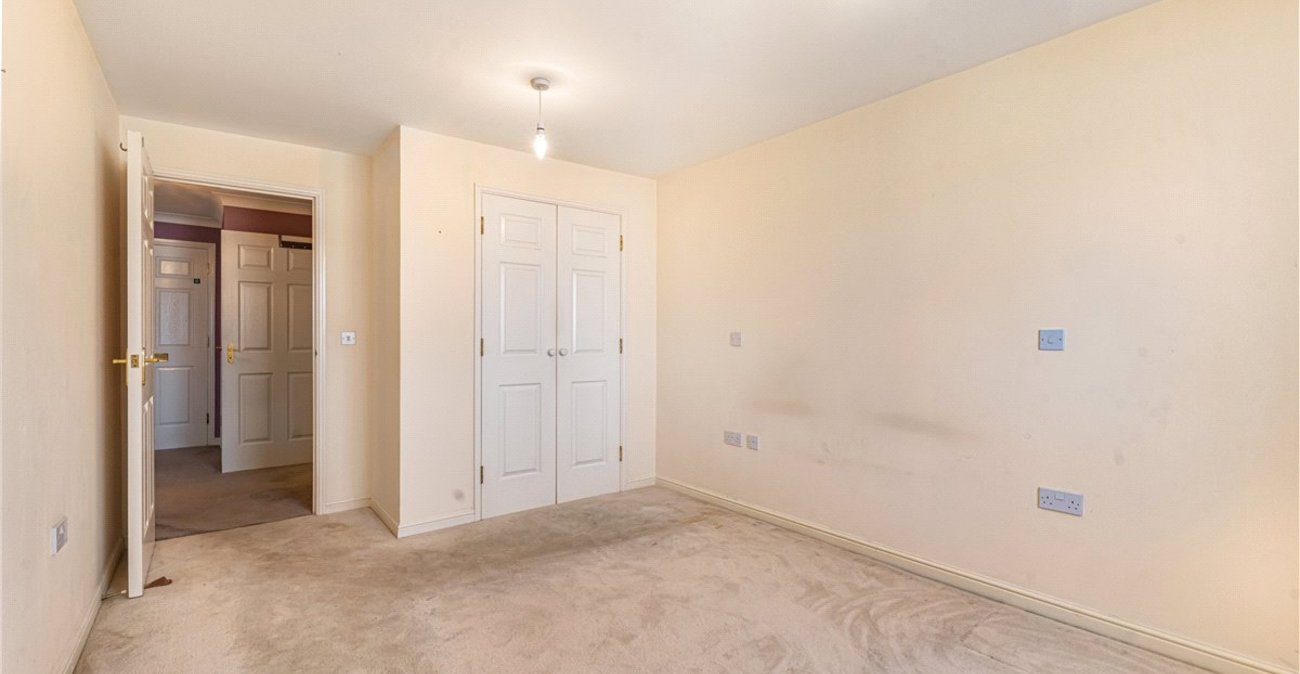 1 bedroom property for sale in Orpington | Robinson Jackson