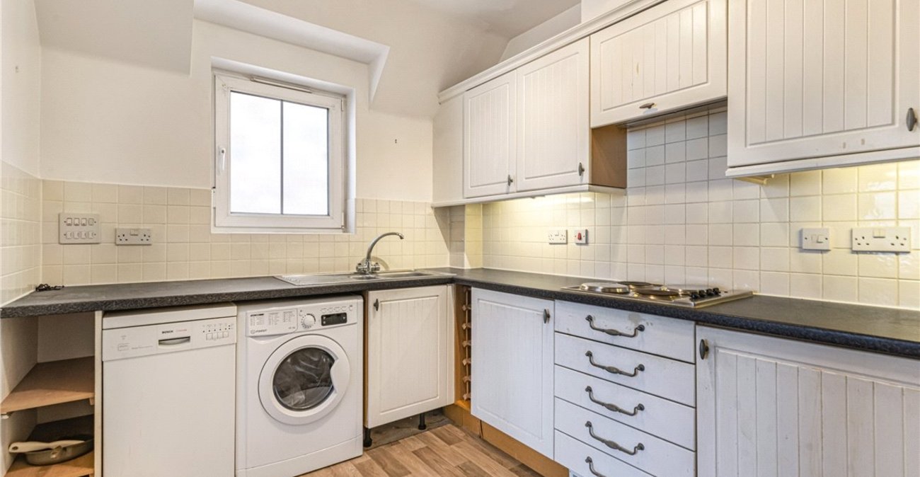1 bedroom property for sale in Orpington | Robinson Jackson