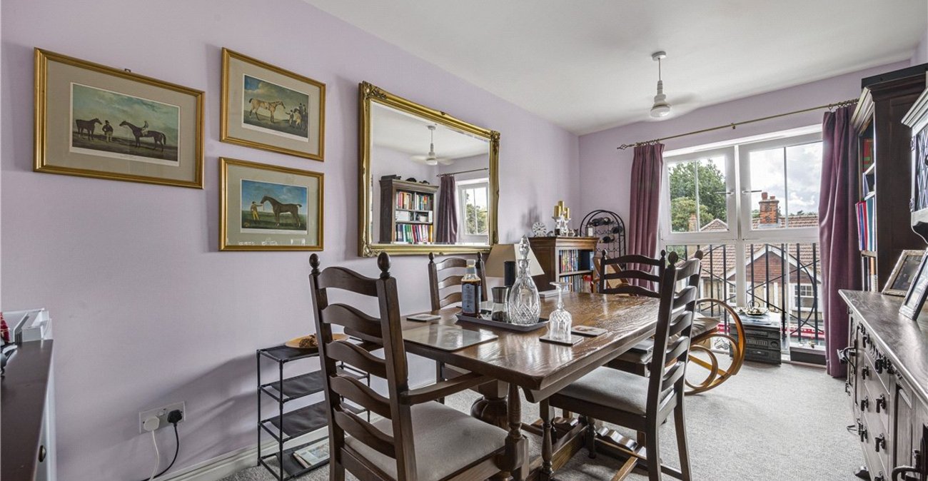 2 bedroom property for sale in Orpington | Robinson Jackson