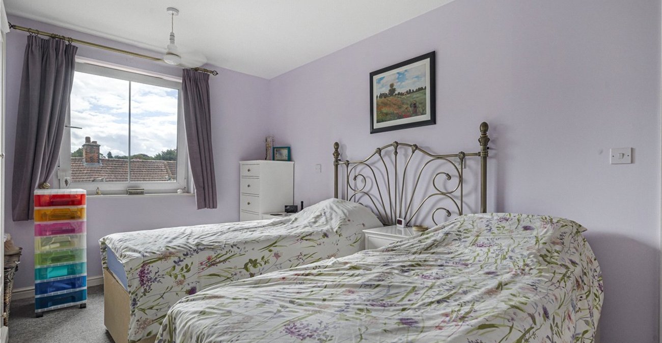 2 bedroom property for sale in Orpington | Robinson Jackson