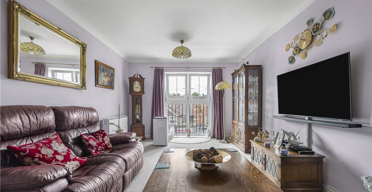 2 bedroom property for sale in Orpington | Robinson Jackson