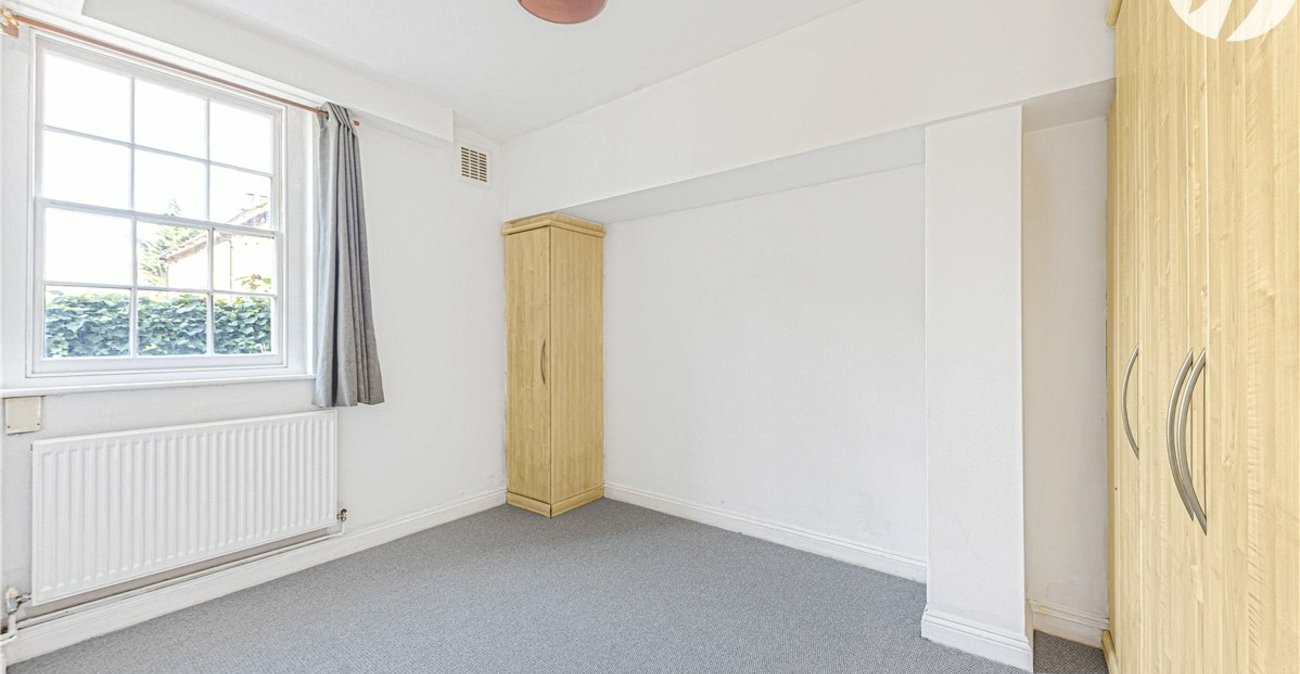 1 bedroom property for sale in St. Mary Cray | Robinson Jackson