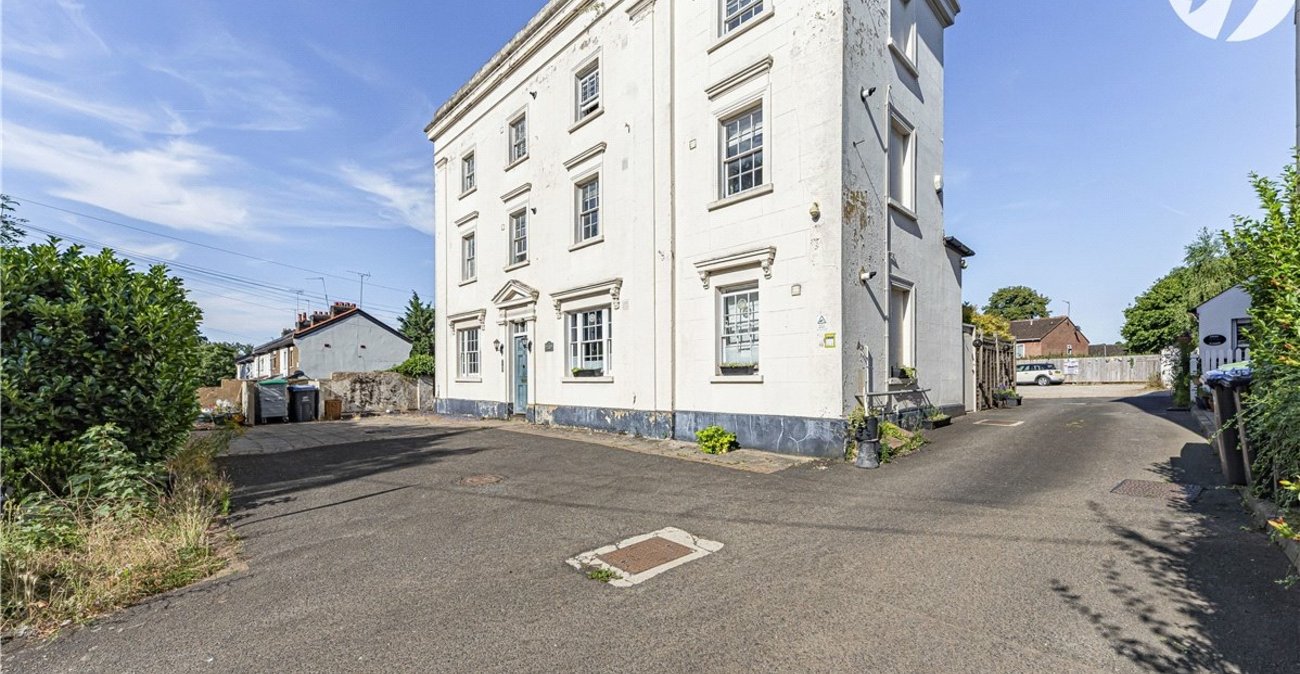 1 bedroom property for sale in St. Mary Cray | Robinson Jackson