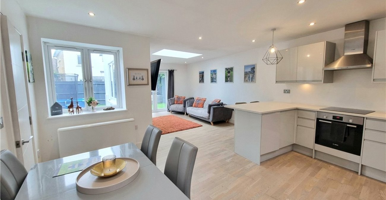 3 bedroom house for sale in St. Mary Cray | Robinson Jackson