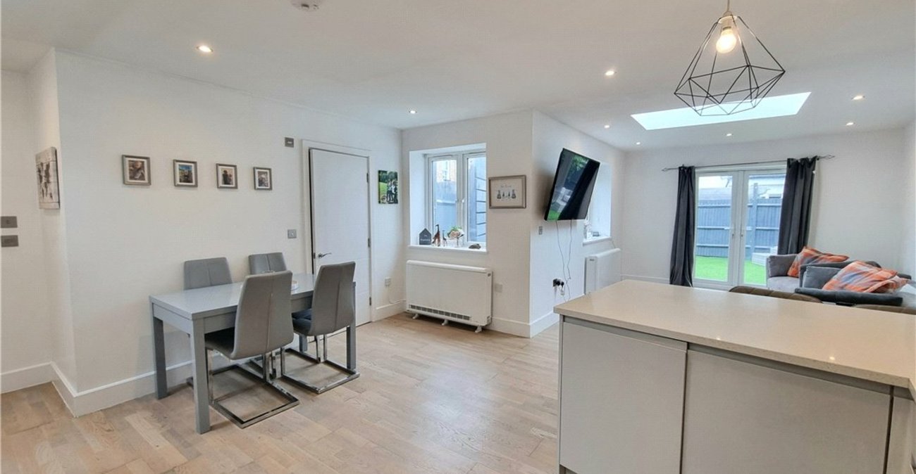 3 bedroom house for sale in St. Mary Cray | Robinson Jackson