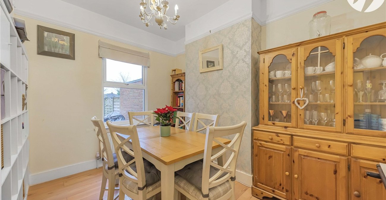 3 bedroom house for sale in Swanley | Robinson Jackson