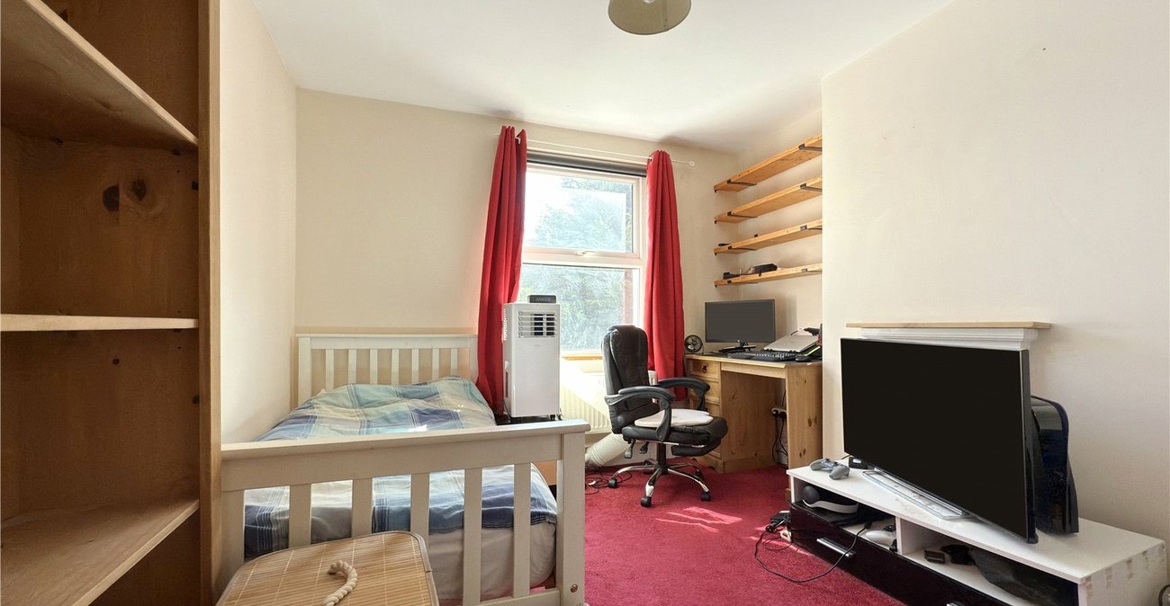 2 bedroom house for sale in Swanley | Robinson Jackson