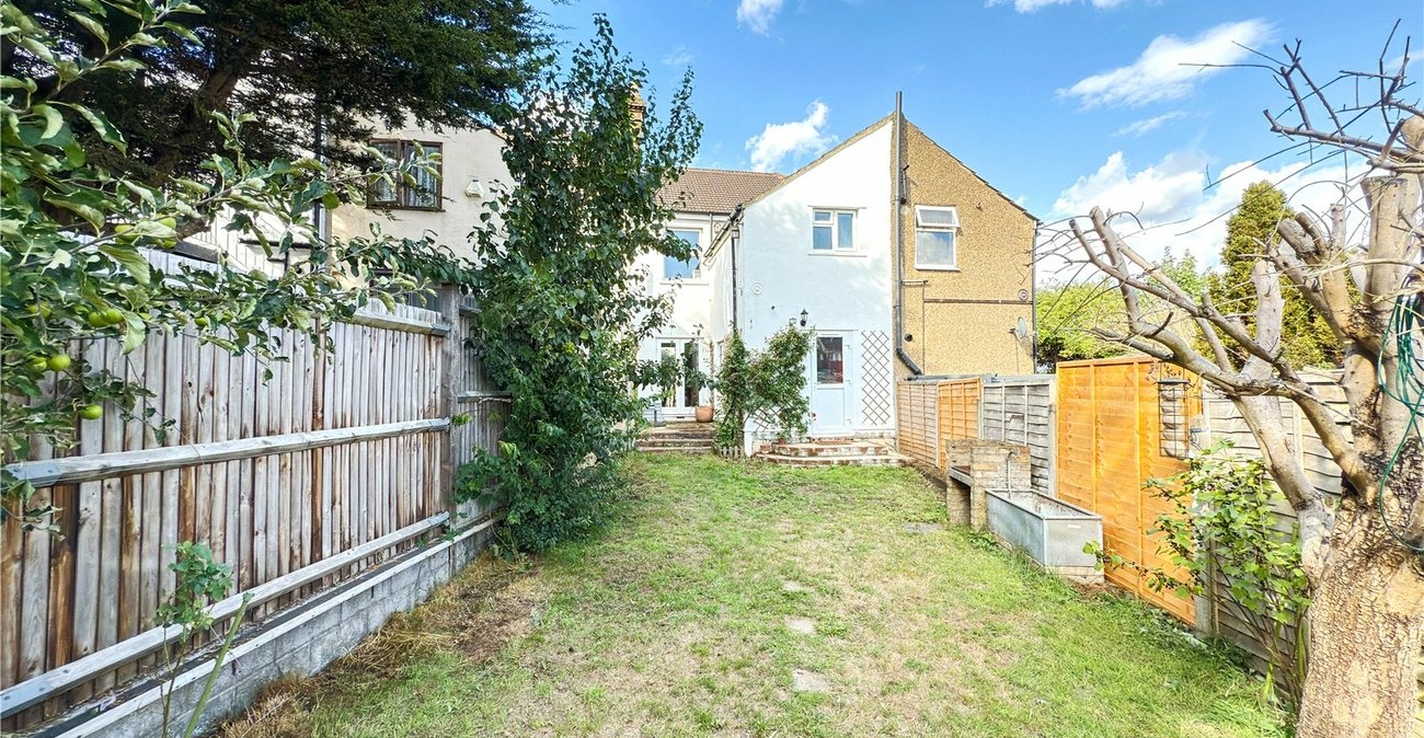 2 bedroom house for sale in Swanley | Robinson Jackson