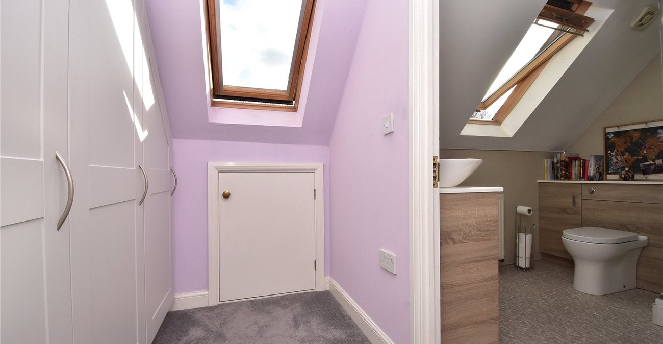 4 bedroom house for sale in Dartford | Robinson Jackson