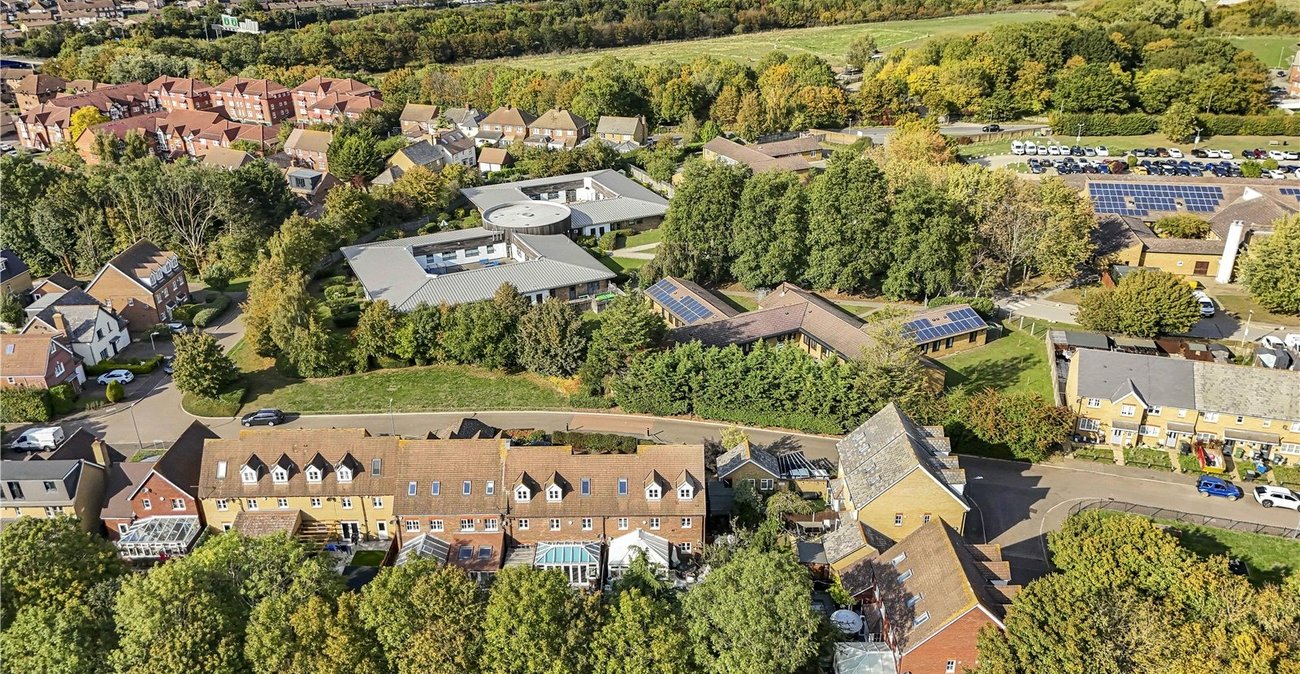 4 bedroom house for sale in Dartford | Robinson Jackson