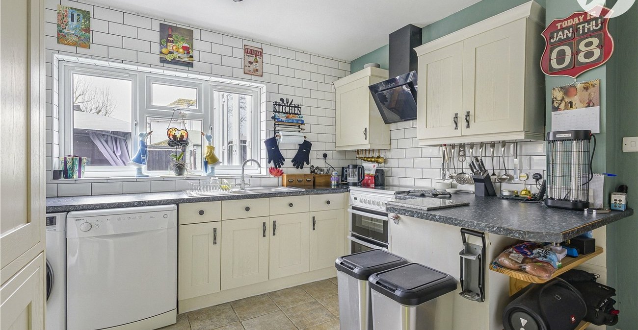 3 bedroom house for sale in Highlands Hill | Robinson Jackson