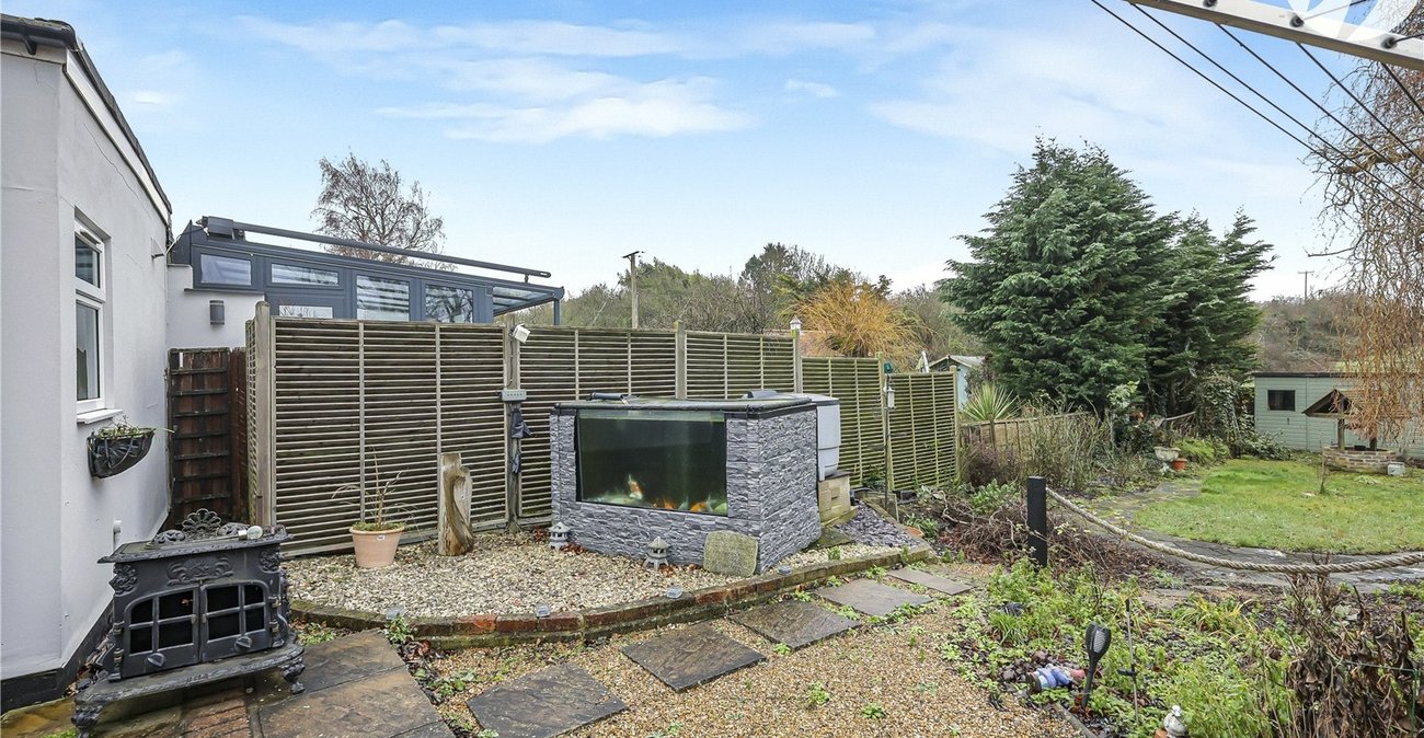 3 bedroom house for sale in Highlands Hill | Robinson Jackson