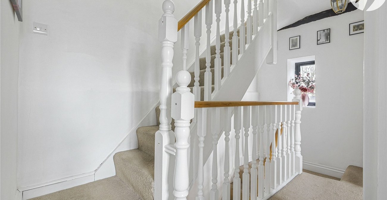 3 bedroom house for sale in Highlands Hill | Robinson Jackson