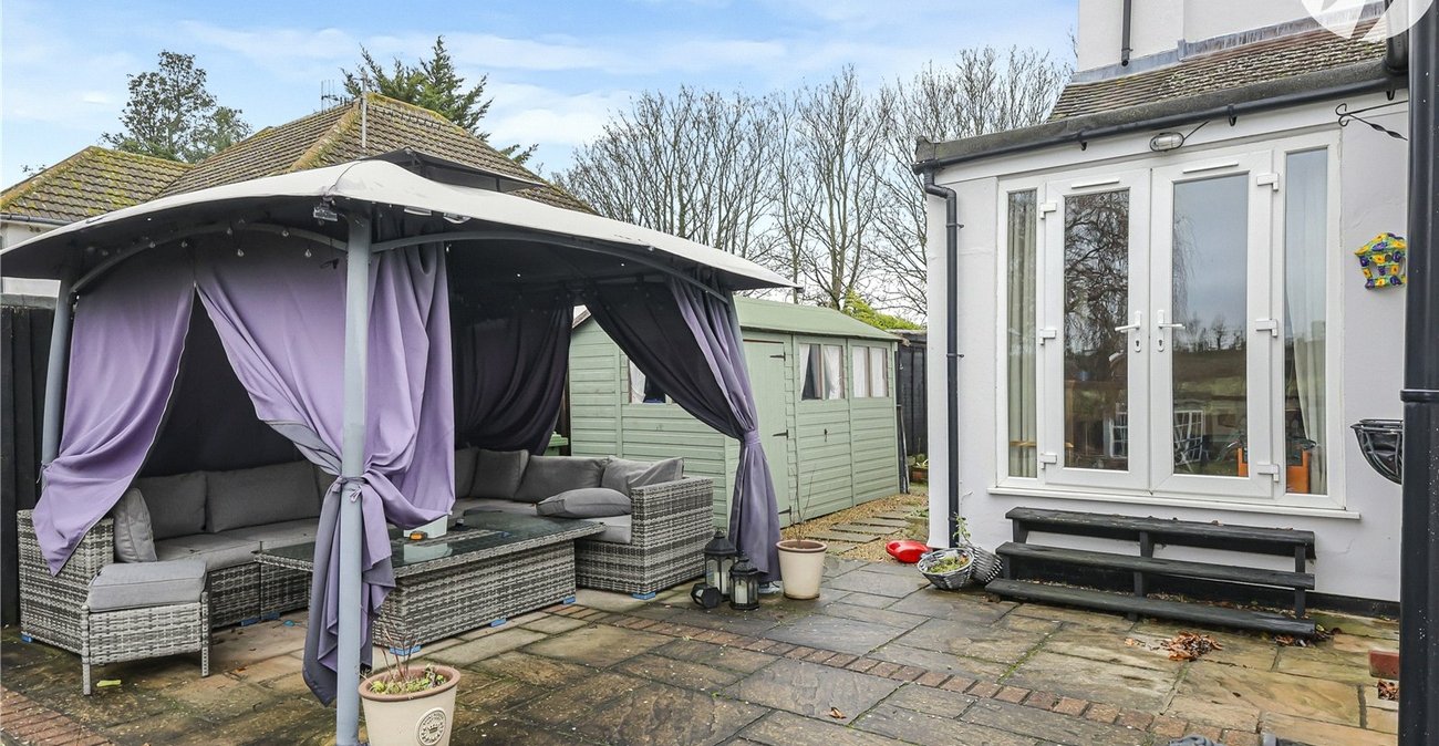 3 bedroom house for sale in Highlands Hill | Robinson Jackson