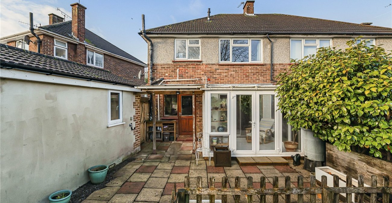 3 bedroom house for sale in Welling | Robinson Jackson